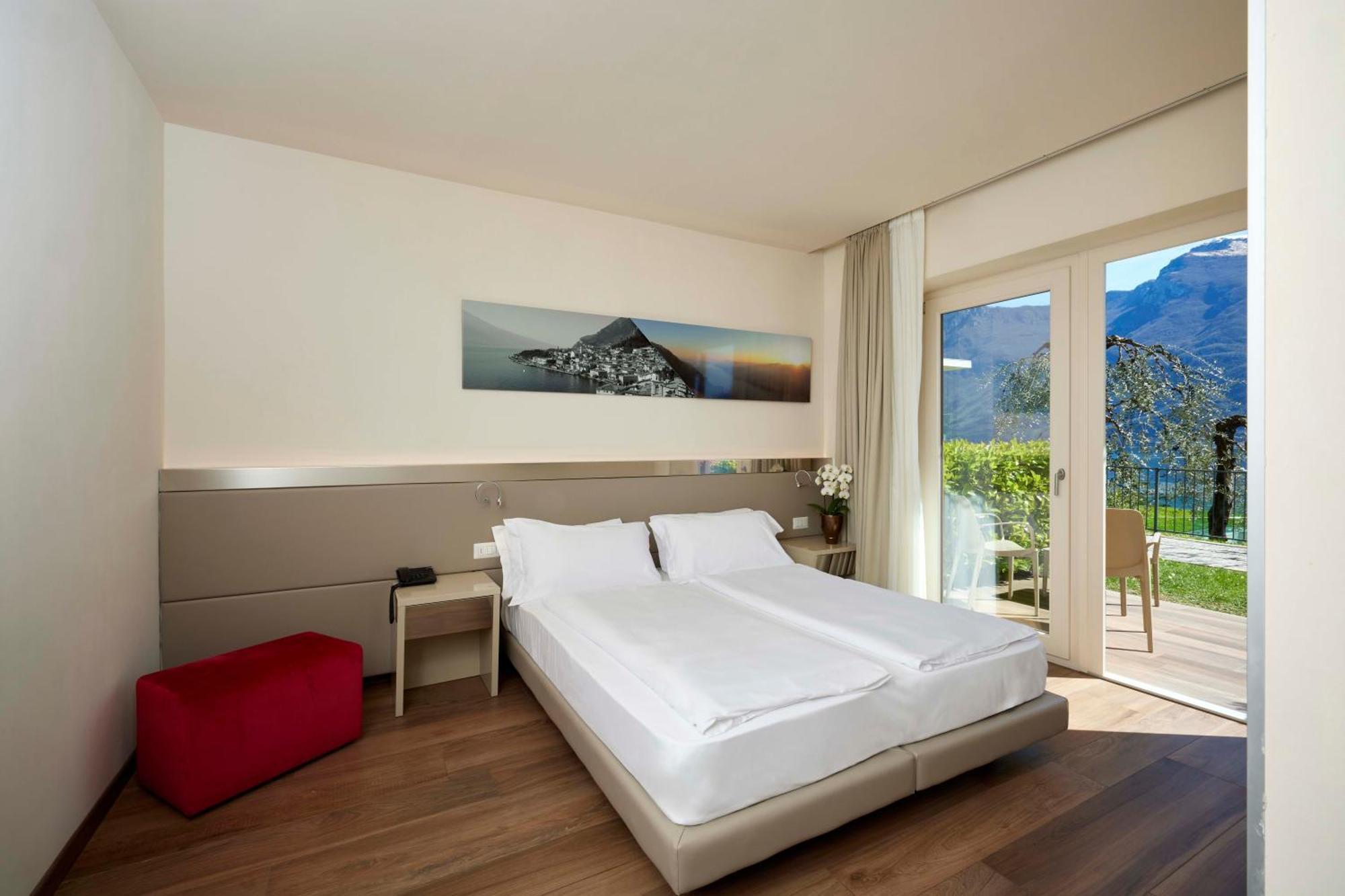 Hotel Atilius - Adults Only Limone sul Garda Szoba fotó